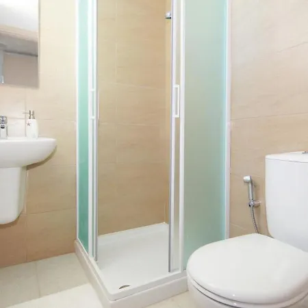 Ayia Thekla Sleeps 4 With Pool And Air Con Villa Ajía Nápa
